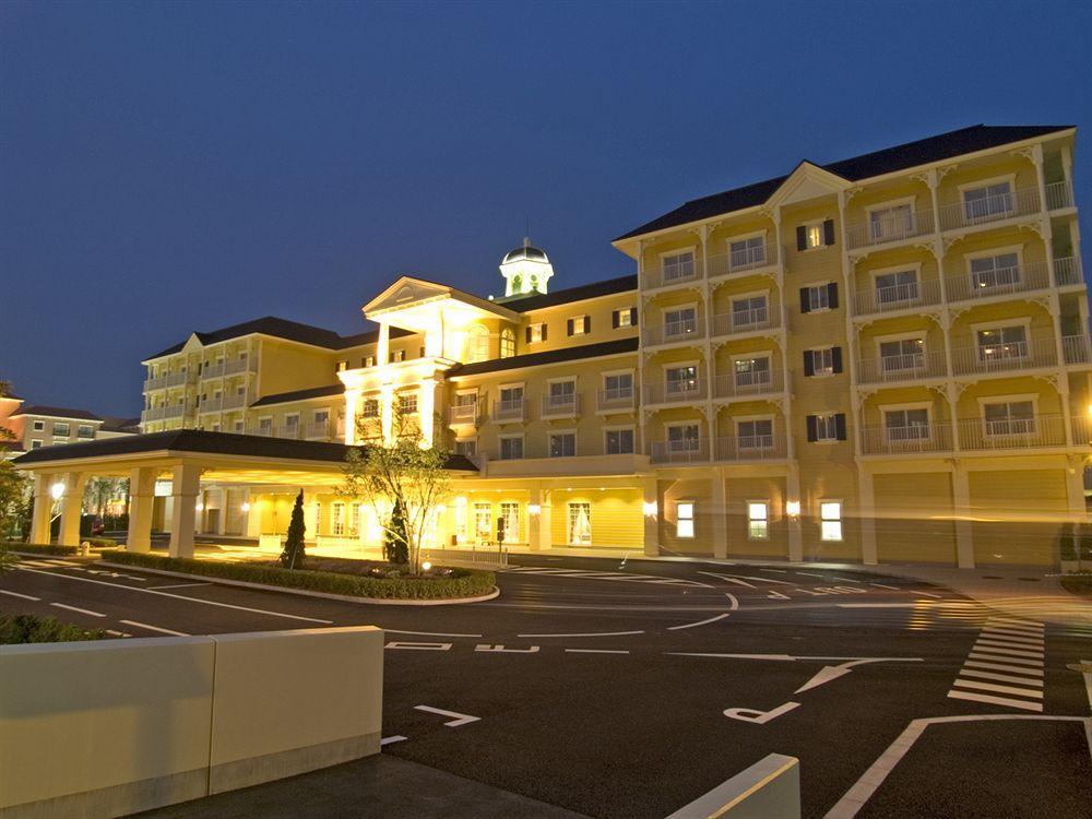 Tokyo Disney Celebration Hotel Urayasu Bagian luar foto