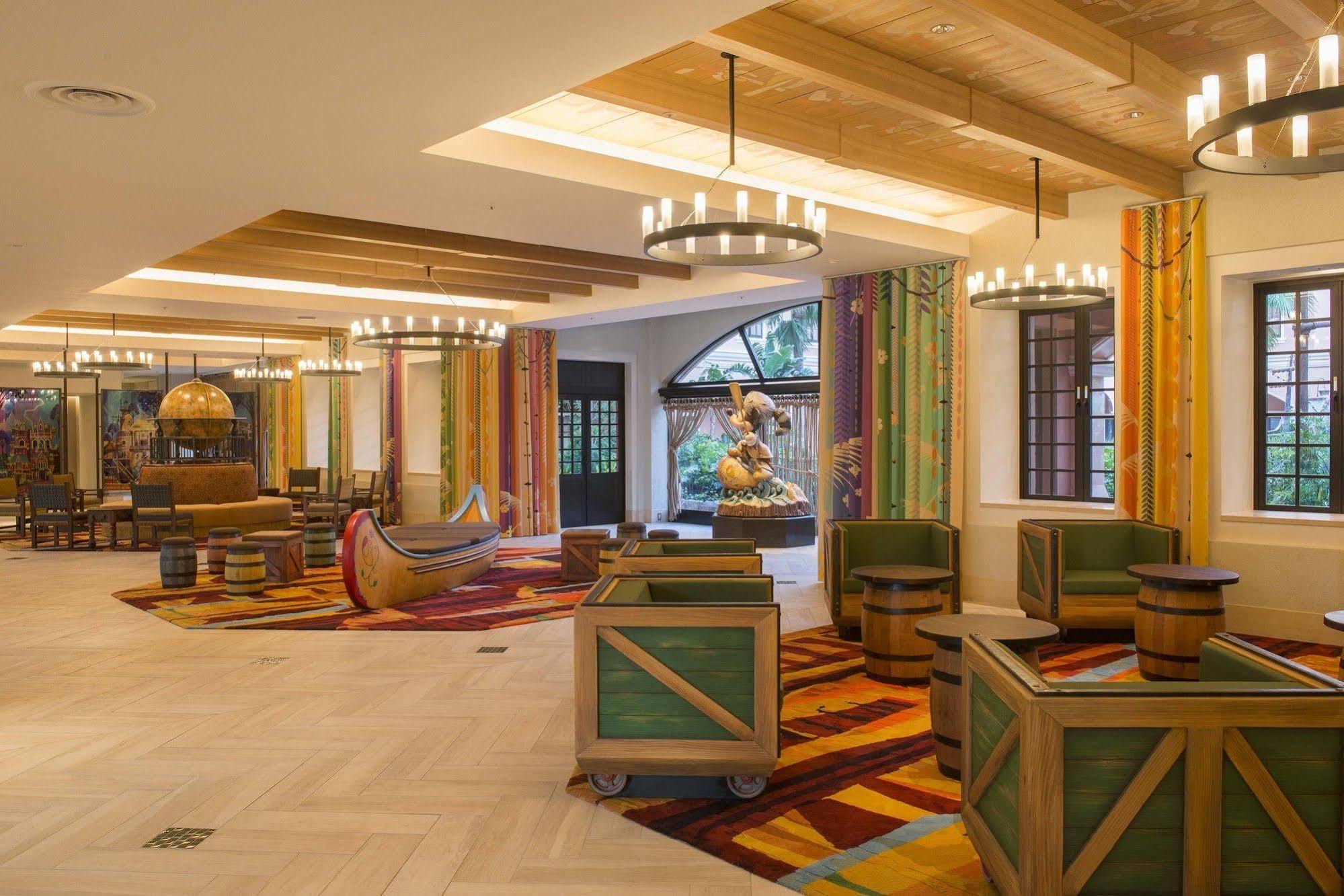 Tokyo Disney Celebration Hotel Urayasu Bagian luar foto