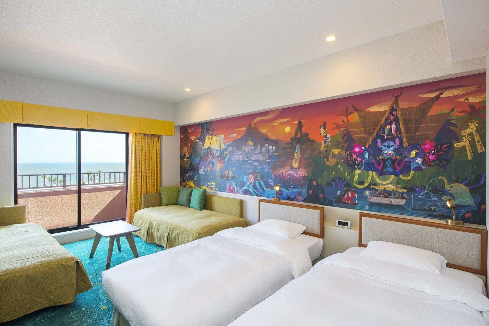 Tokyo Disney Celebration Hotel Urayasu Bagian luar foto